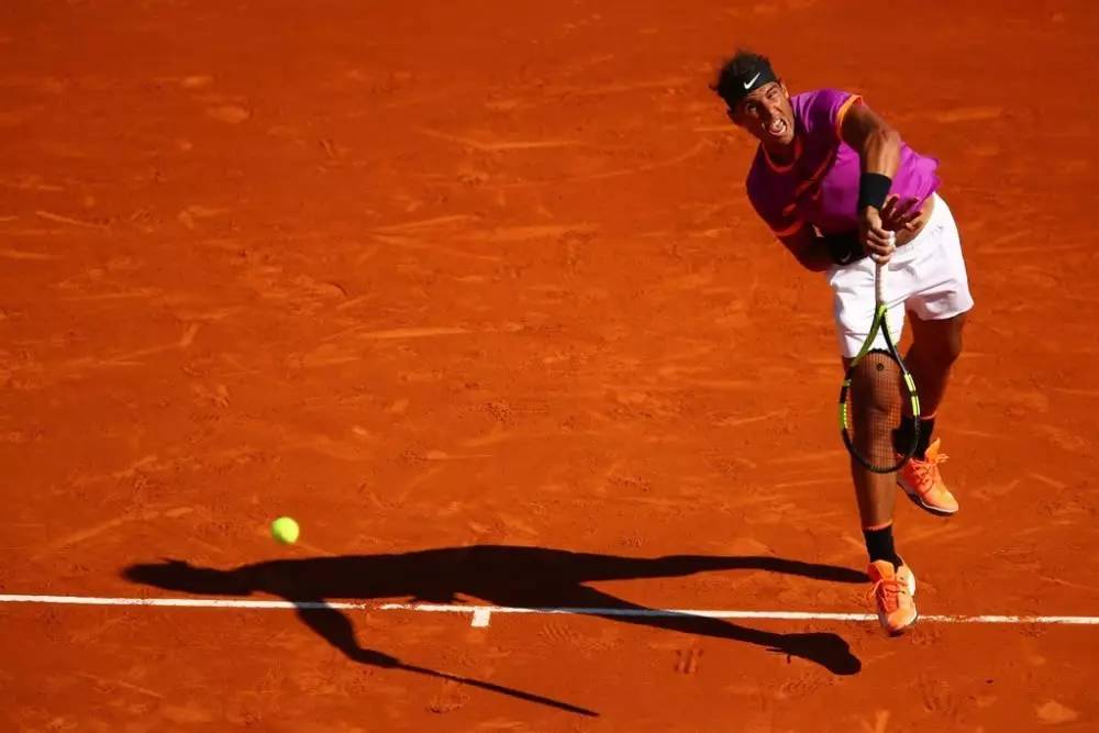 亚博体育APP-篮网不断突破！，纳达尔连续十场比赛得分超过重返赛场再创辉煌时刻-亚博体育APP