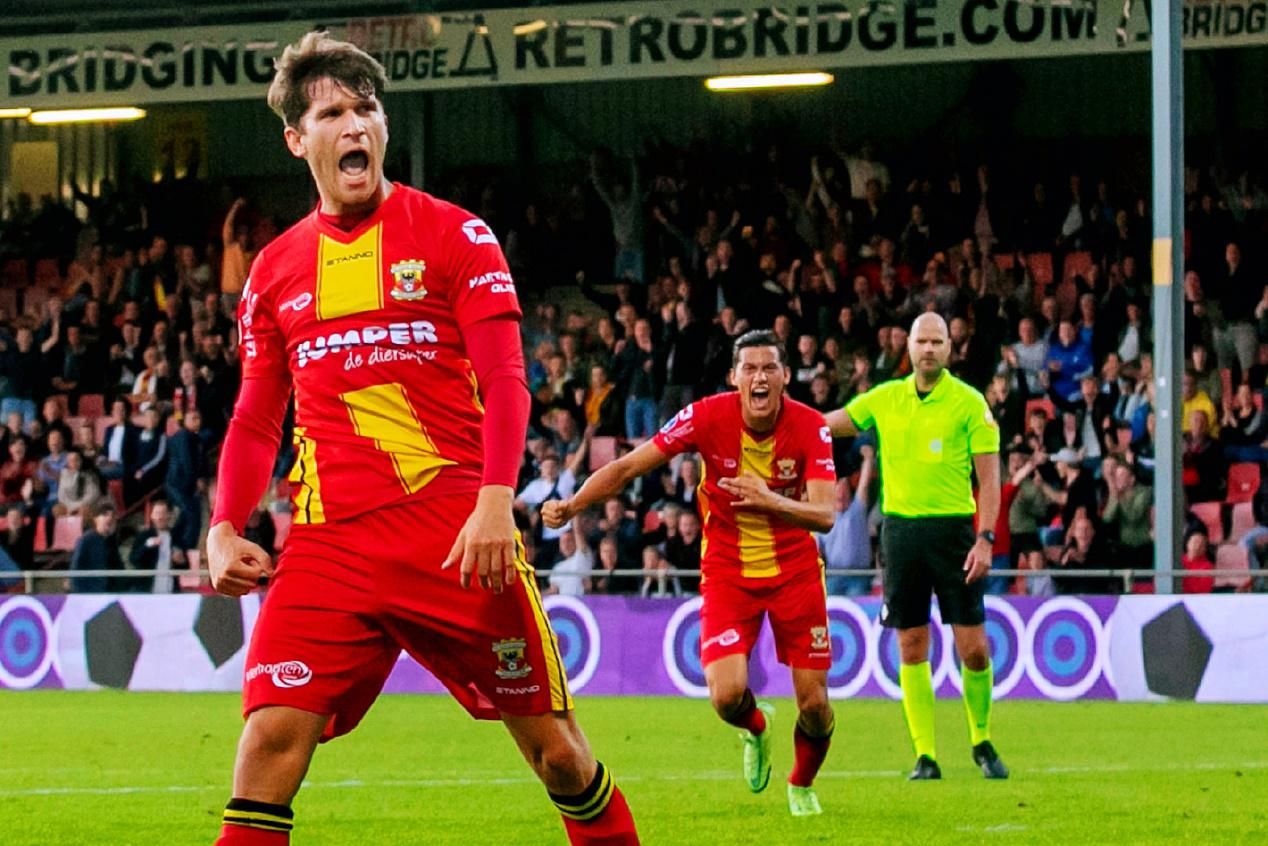 亚博体育平台-赛前皇家社会调整名单以备荷甲；队长鼓劲环节打磨；质疑声仍在；控场能力受关注的简单介绍-亚博体育平台